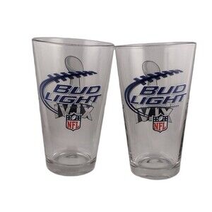 Giants vs Patriots NFL Pint Drinking Glasses Lot Of 2 Super Bowl XLVI Bud Light